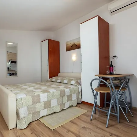 Elita Apartment *