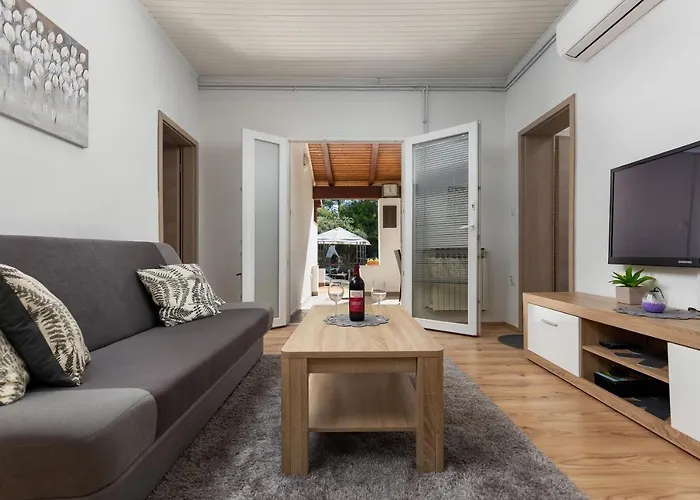 Διαμέρισμα Elita Ρόβινι